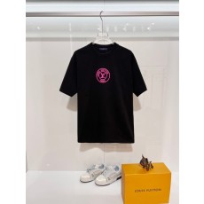 루이비통 면 라운드넥 반팔 티셔츠 001-216815