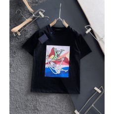 루이비통 남성 심플 반팔 티셔츠 001-216820