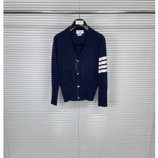 톰브라운 클래식 4 바인딩 울 카디건 001-217181