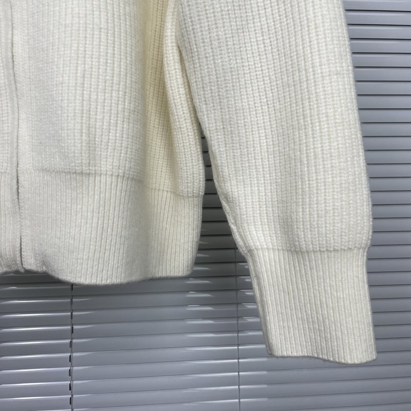 톰브라운 포스트라이프 강아지 자수 지퍼 카디건 001-217227
