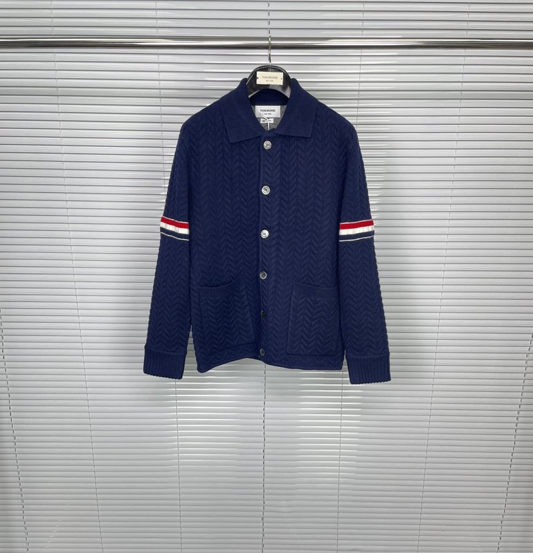 톰브라운 컬러 스트라이프 카디건 001-217247