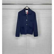 톰브라운 아카데미풍 폴로 칼라 니트 가디건 001-217255