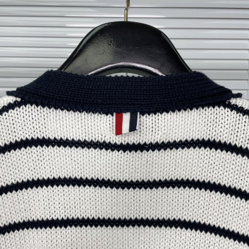 TB23 스트라이프 인타시아 레트로 울 카디건 001-217266