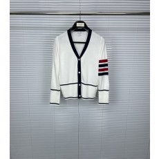 톰브라운 스타일 칼라 포인트 4 바 V 니트 가디건 001-217289