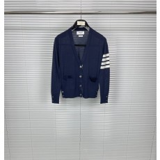 톰브라운 4 버튼 메리노 울 카디건 001-217290