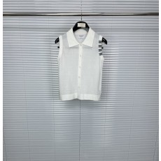 톰브라운 4 바 스트라이프 울 니트 칼라 조끼 가디건 001-217293
