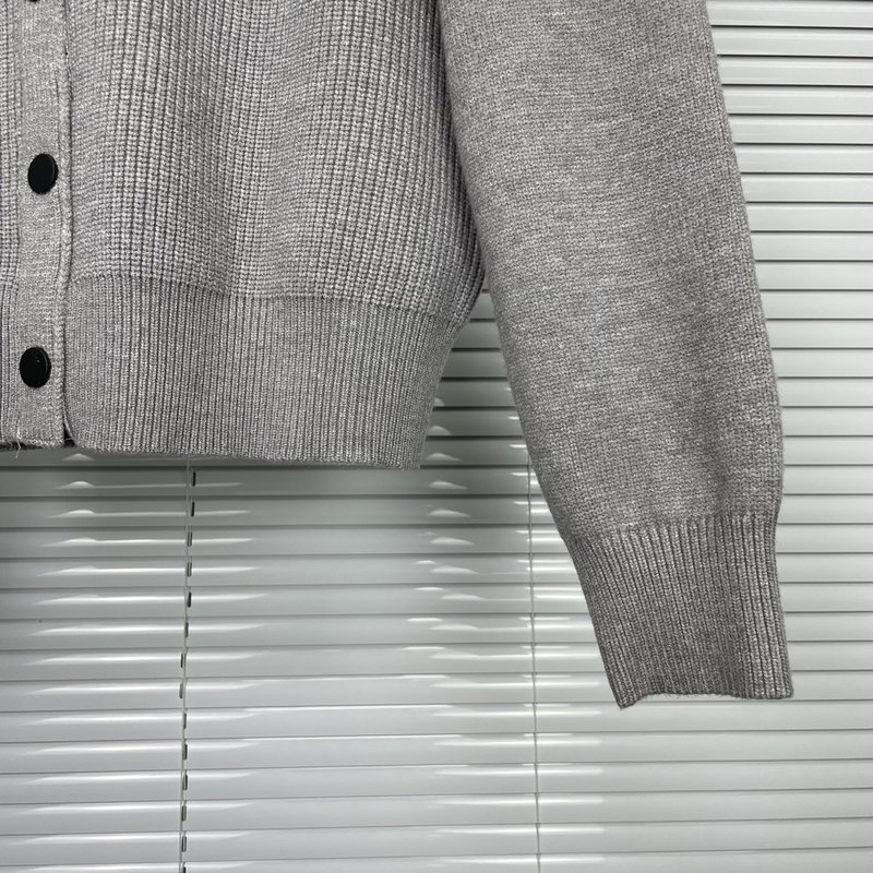 톰브라운 강아지 자수 포스트라이프 가디건 001-217322