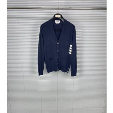 톰브라운 4 바 5 버튼 메리노 울 카디건 001-217376