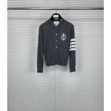 톰브라운 포스트라이프 울 니트 카디건 001-217390