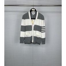 톰브라운 와이드 스트라이프 카라건 니트 001-217393