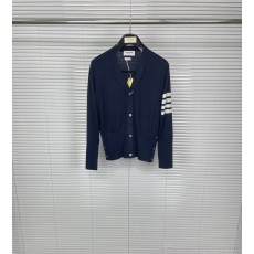 톰브라운 클래식 4 바인딩 울 카디건 001-217413