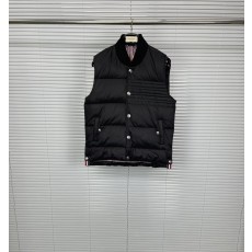 톰브라운 암포바 블랙 다운 베스트 001-217450