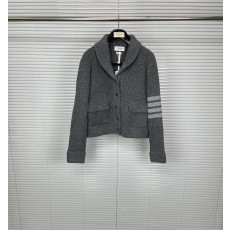 톰브라운 여성 칼라 스트라이프 니트 자켓 001-217478
