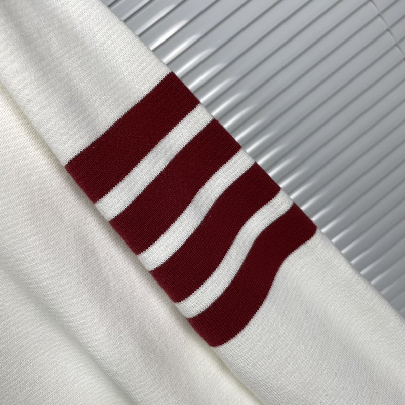 톰브라운 포스트 스트라이프 V 넥 카디건 001-217481