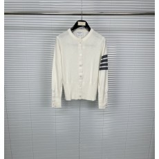 톰브라운 클래식 울 라운드 니트 가디건 001-217486