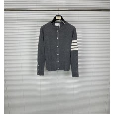 톰브라운 울 라운드 니트 가디건 001-217501