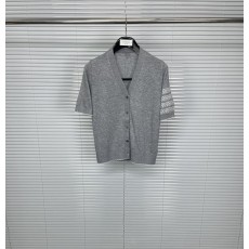 톰브라운 강아지 V 넥 니트 가디건 001-217505