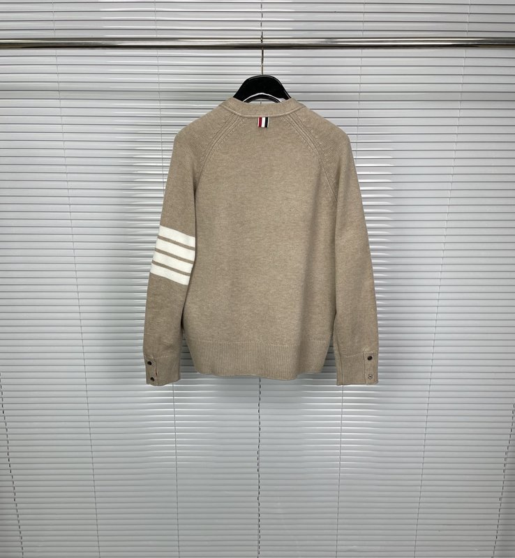 톰브라운 100% 울 V 넥 카디건 001-217543