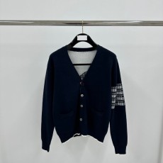 톰브라운 백 비행기 패턴 니트 가디건 001-217548