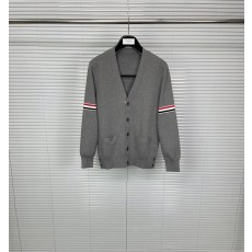 톰브라운 4 바 스트라이프 V 넥 카디건 001-217564