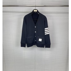 톰브라운 4 바 스트라이프 후드 카디건 001-217566