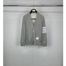 톰브라운 4 바 스트라이프 포켓 카디건 후드티 001-217567