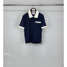 톰브라운 클래식 칼라 포인트 반팔 폴로티 001-217634