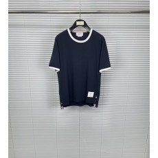 톰브라운 라운드넥 스트라이프 반팔 티셔츠 001-217689