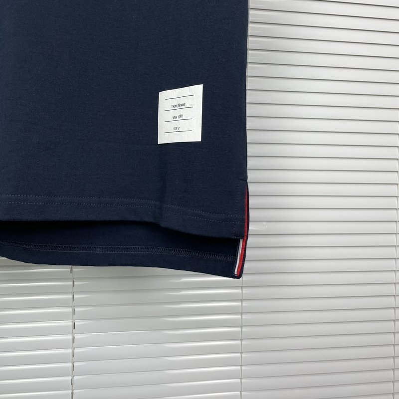 톰브라운 컬러 포인트 칼라 폴로 셔츠 001-217713