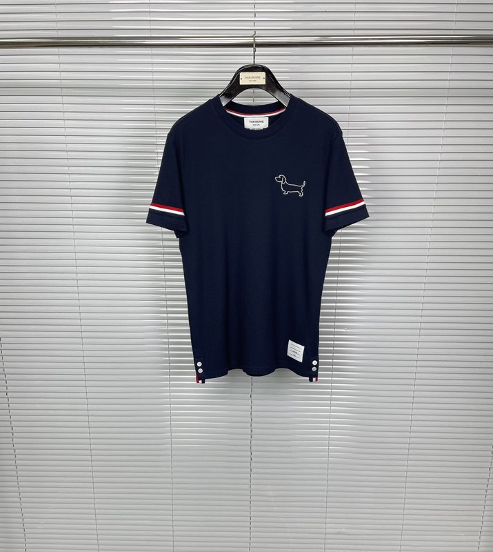 톰브라운 도그 자수 반팔 티셔츠 001-217848