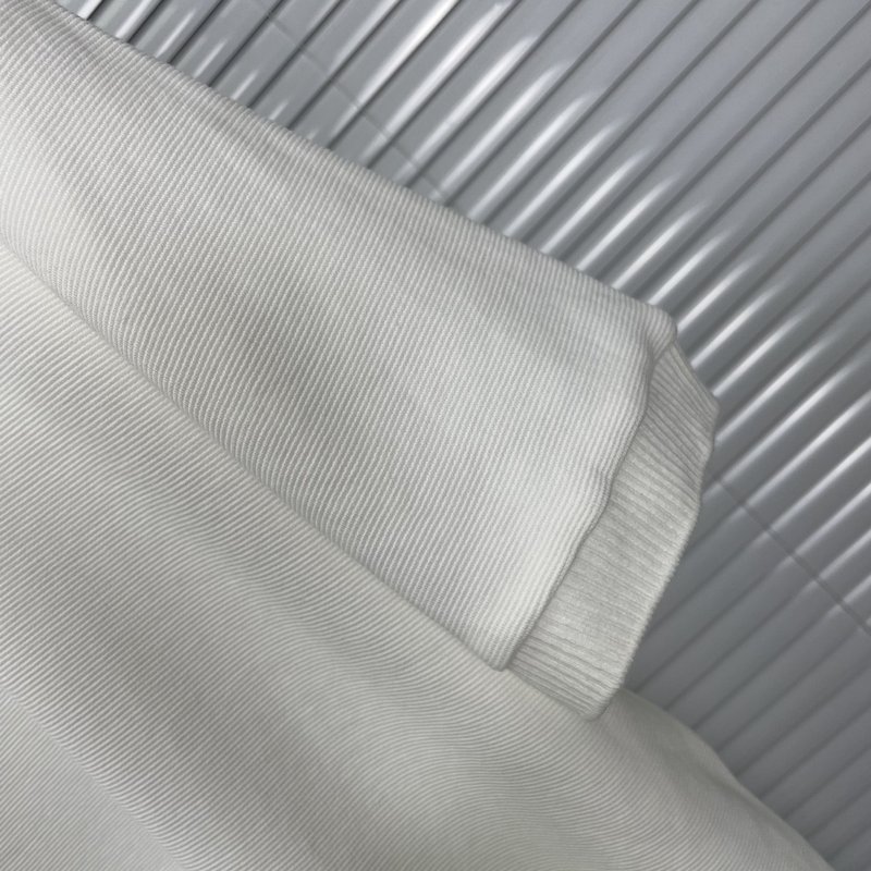 톰브라운 25SS 수파문 칼라 반팔 티셔츠 001-217858