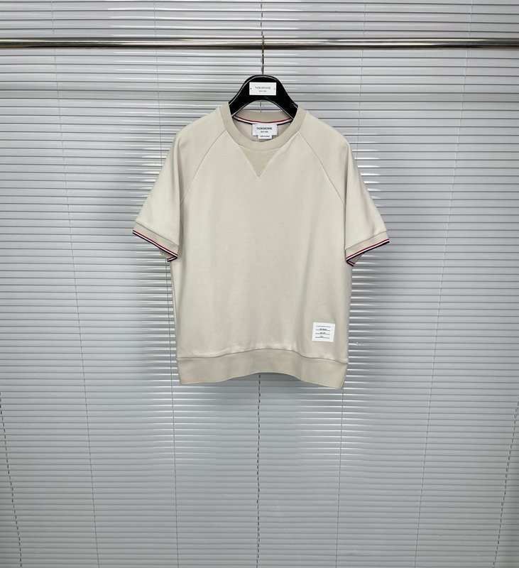 톰브라운 소매 스트라이프 피케 티셔츠 001-217865