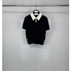 톰브라운 칼라 포인트 반팔 니트 001-217880