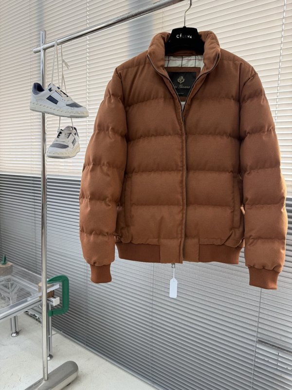로로피아나 스탠드 칼라 울 다운 재킷 001-217884