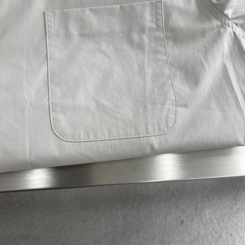 로로피아나 26SS 신상 순면 셔츠 001-217981
