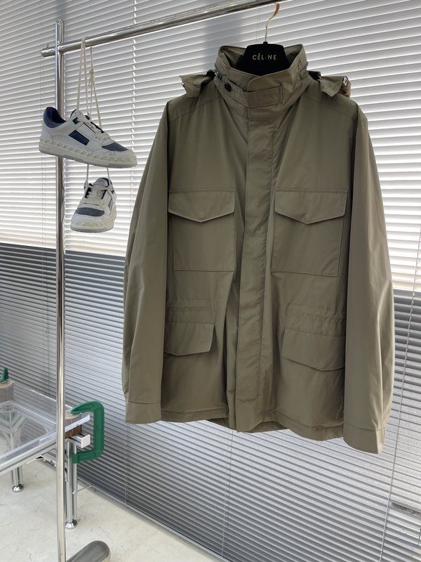 로로피아나 트래블러 방풍 자켓 001-217995