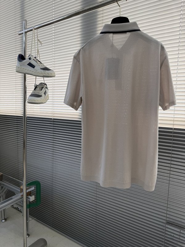 로로피아나春夏 꽃회색 평직 반팔 티셔츠 001-218041