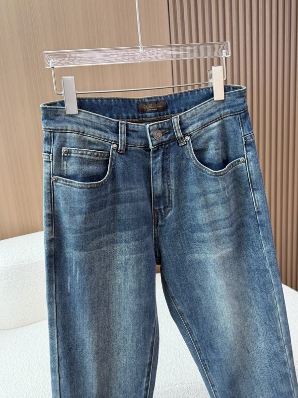 로로피아나 남성 워싱 블루 슬림 스트레이트 데님 팬츠 001-218045