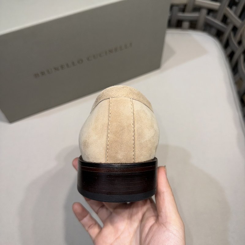 브루넬로 쿠치넬리 말장식 모카신 신발 001-218450