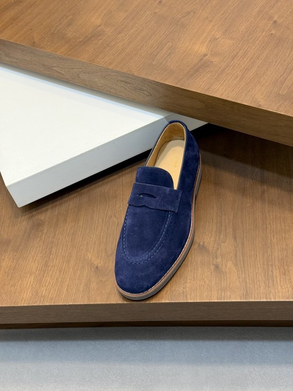 Brunello Cucinelli 스웨이드 로퍼 001-218465