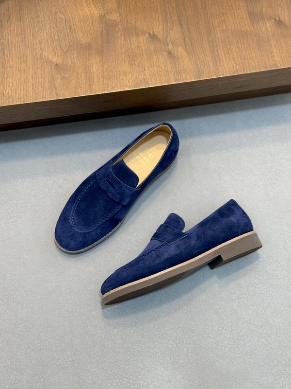 Brunello Cucinelli 스웨이드 로퍼 001-218465