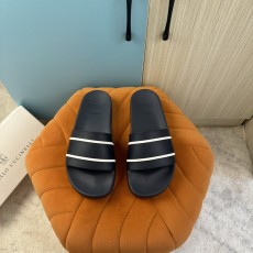 브루넬로 BC 로고 슬라이드 001-218528