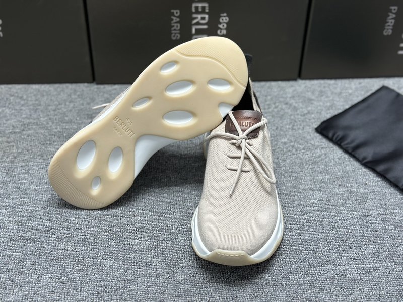 Berluti 섀도우 니트 스니커즈 001-218608