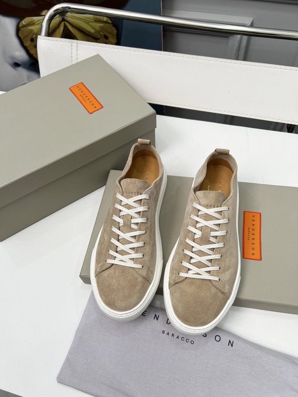 Henderson 클래식 가죽 캐주얼 슈즈 001-218670