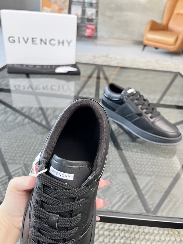 지방시 Givenchy 남성 가죽 캐주얼슈즈 001-218834
