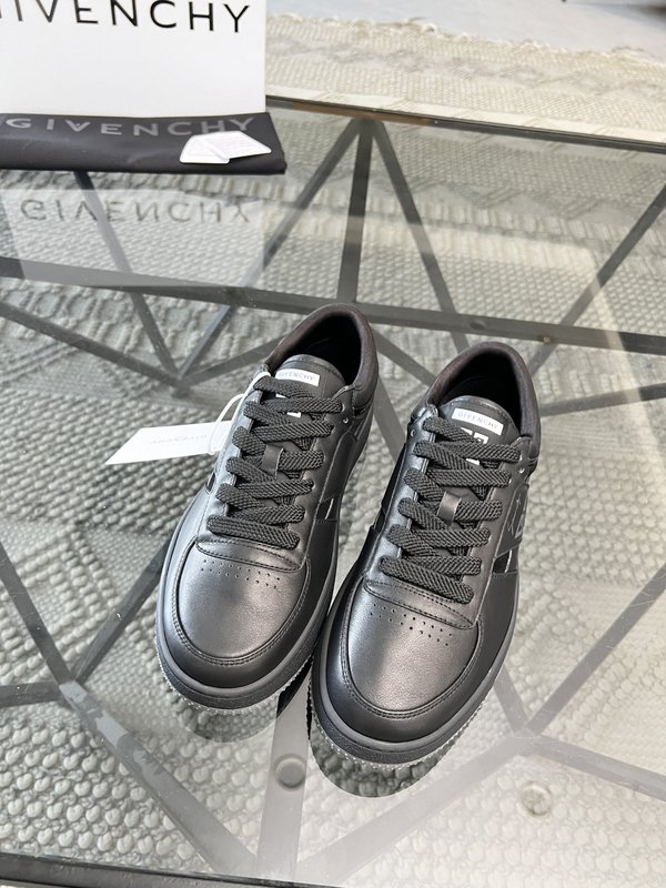 지방시 Givenchy 남성 가죽 캐주얼슈즈 001-218834