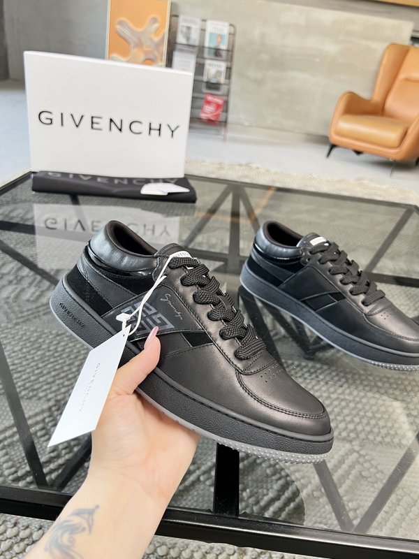 지방시 Givenchy 남성 가죽 캐주얼슈즈 001-218834
