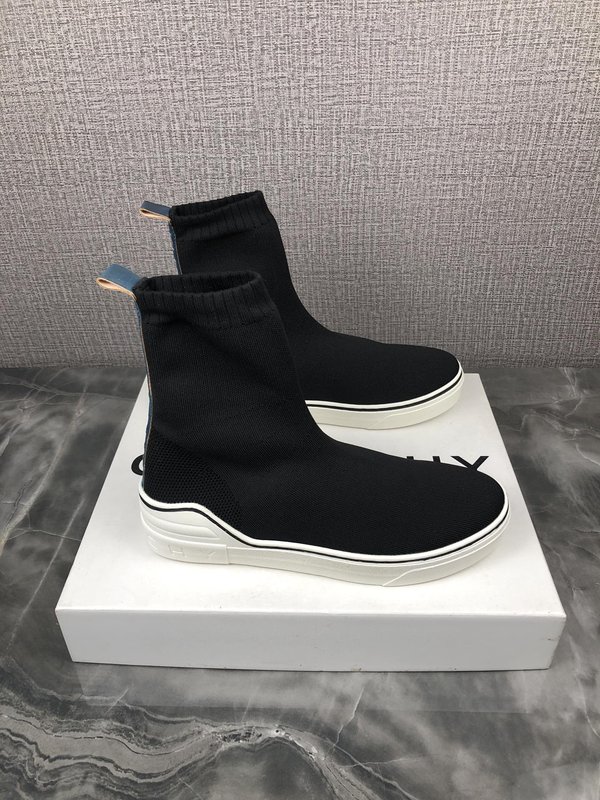 Givenchy 신제품 남성 부츠 001-218968