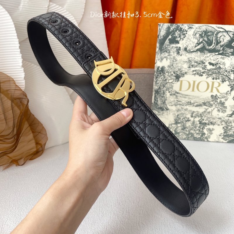 디올 Dior 클래식 엠보싱 가죽 벨트 001-219704