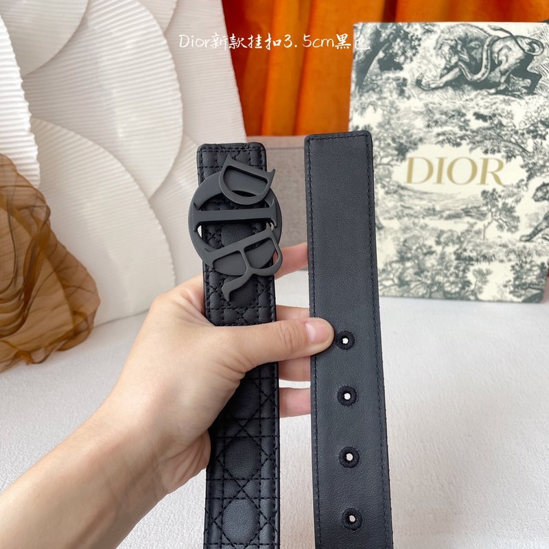디올 Dior 클래식 엠보스 벨트 이탈리아 소가죽 001-219705
